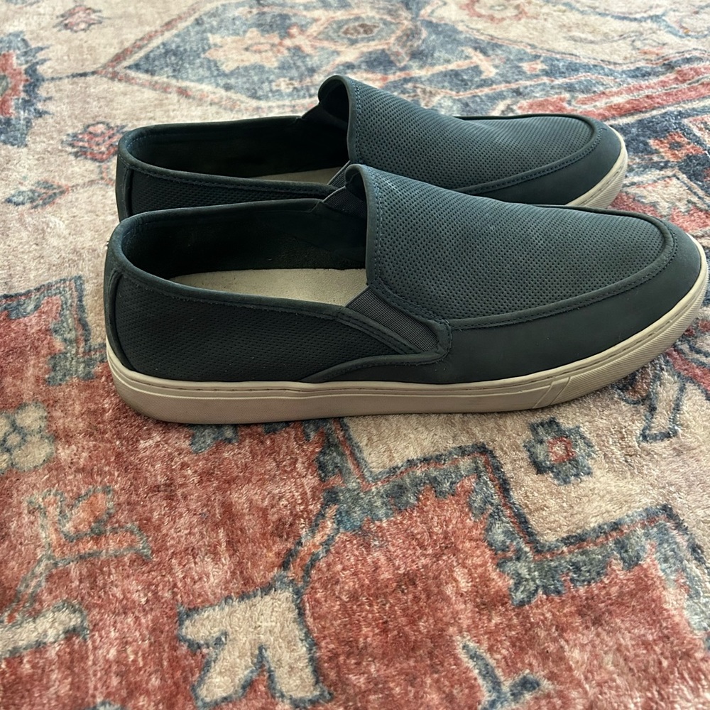 Nordstrom Rack Slip on shoes